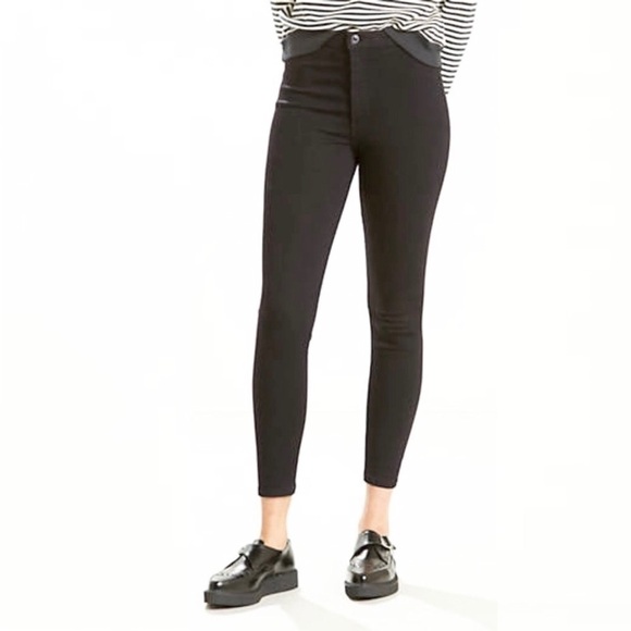 Levi’s Runaround Super Skinny Faded Black Jeans, Size Small - Picture 1 of 11
